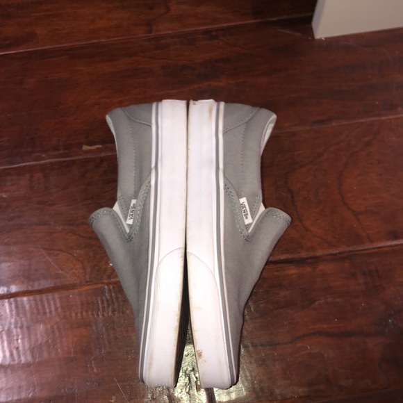 Gray vans - Picture 9 of 10